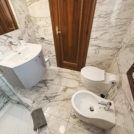 Apartman Attic Terrace San Square View Velence
