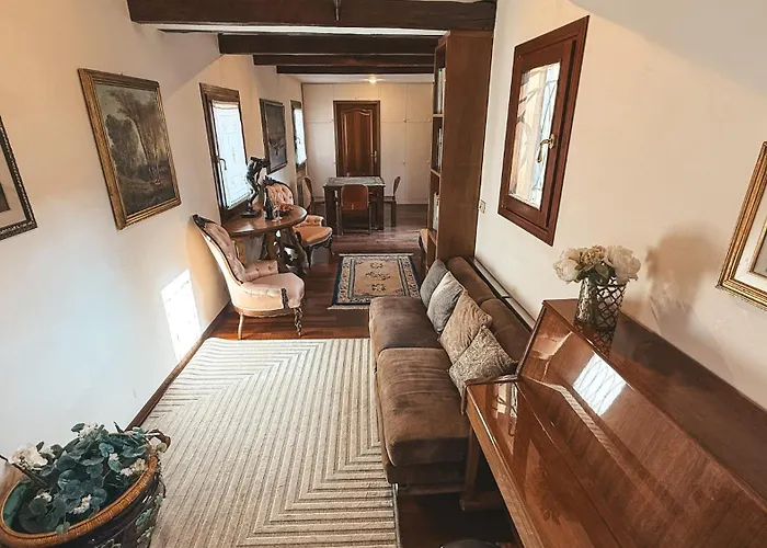 Attic Terrace San Square View Apartment *