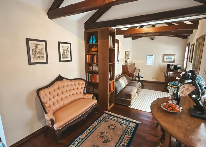 Attic Terrace San Square View Venedig