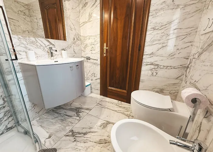 Attic Terrace San Square View * Venedig