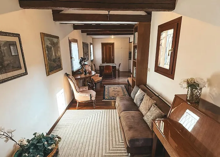 Attic Terrace San Square View *