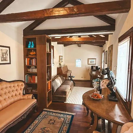 Апартаменты Attic Terrace San Square View *