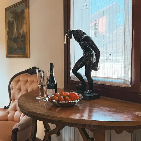 Attic Terrace San Square View *