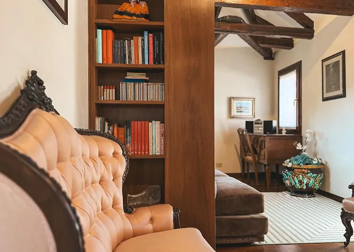 Attic Terrace San Square View Apartamento *