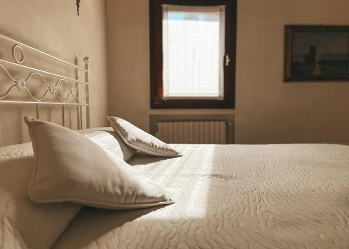 Attic Terrace San Square View *