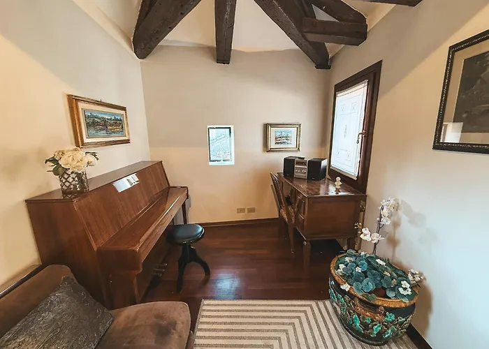 Attic Terrace San Square View Apartmán